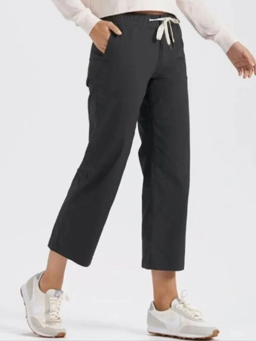 Vuori Women’s Ripstop Wide Leg Hiking Pant Dark Gray Gorpcore Outdoor Size S